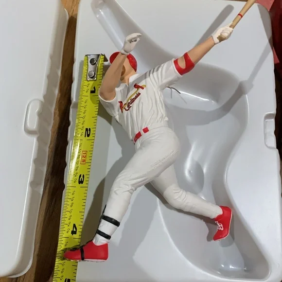 MLB Hallmark 2000 Mark McGwire St. Louis Cardinals Christmas Ornament in box - Picture 5 of 6